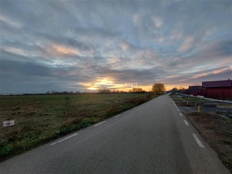 Teren pentru proiect rezidential sau industrial in Sanpaul - 5