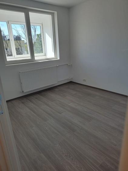Apartament cu 2 camere renovat integral metrou Gorjului, Militari