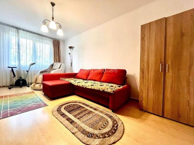 3 Camere/ Dristor - 2
