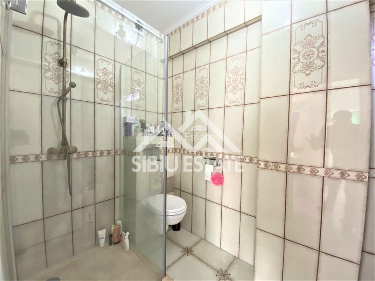 Apartament de vanzare cu 3 camere, suprafata.utila 70mp. - 6