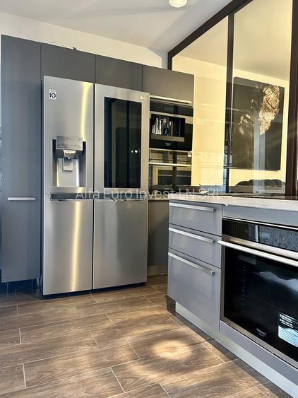 Inchiriez apartament DECOMANDAT 3 camere cu parcare si boxa - 3