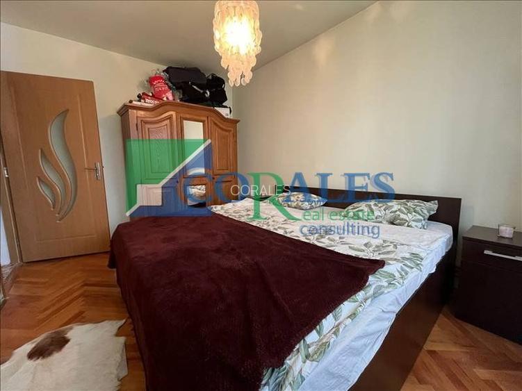 Simion Barnutiu. Etaj 2. Cu garaj inscris in CF. - 6