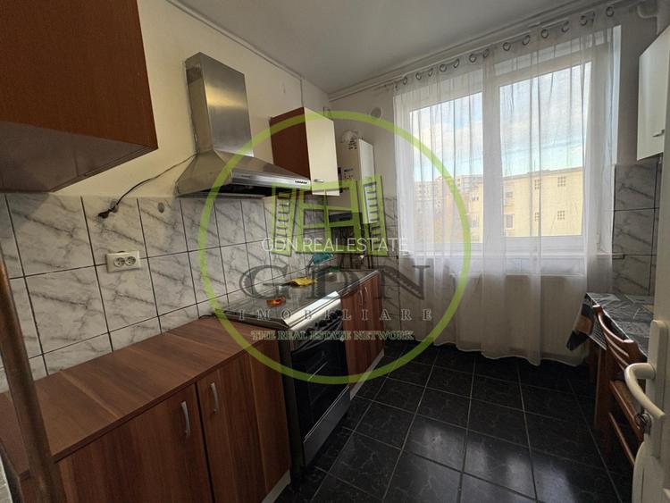 Apartament, 2 camere, semidecomandat, Nicolae Titulescu zona Fantasy Park - 5