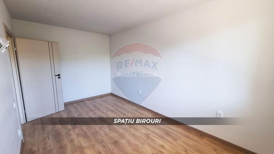 Spatiu birouri de închiriat în zona V. LUCACIU - 10