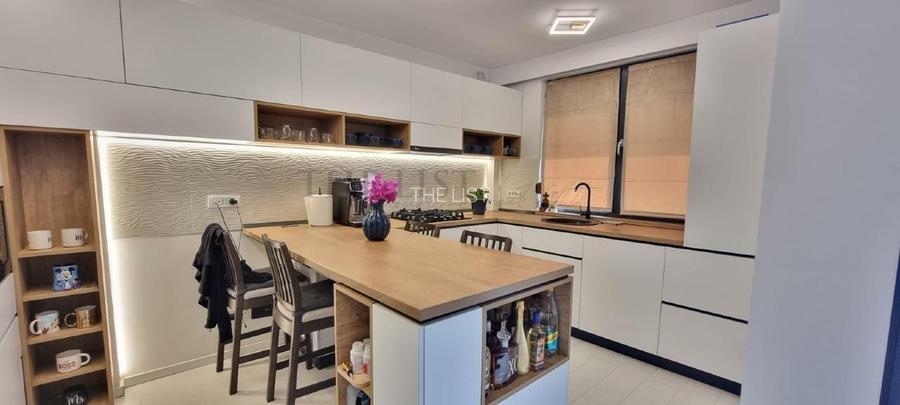 De Vanzare | Vila cu 4 camere | Complex Rezidential Tunari - 3