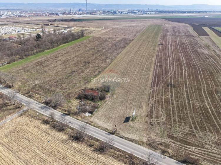 Teren intravilan de inchiriat 44700 mp langa centura Bacaului - 8