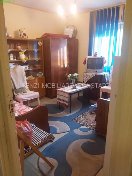 Apartament 4 camere, vedere pe două părți – Zona Tractorul - 3