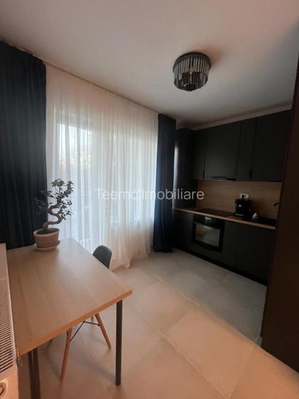 Apartament 2 camere, decomandat, 50 mp, centrala, ac, loc parcare, Progresul - 5