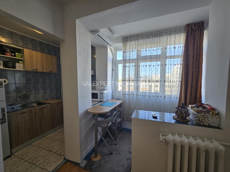 Metrou Costin Georgian, garsoniera  et. 5, supraf. 31mp, mobilata si utilata. - 9