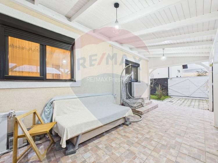 Casă / Vilă cu 5 camere de vânzare în zona Central - 19