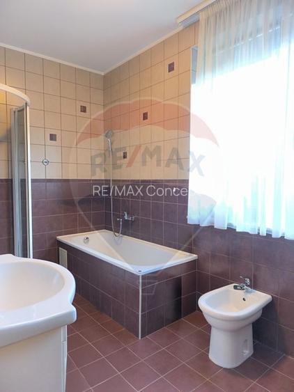 Casă de vanzare - 20