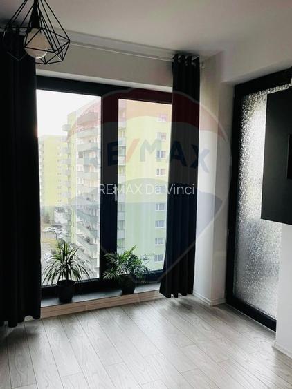 Apartament cu 2 camere de închiriat - 2