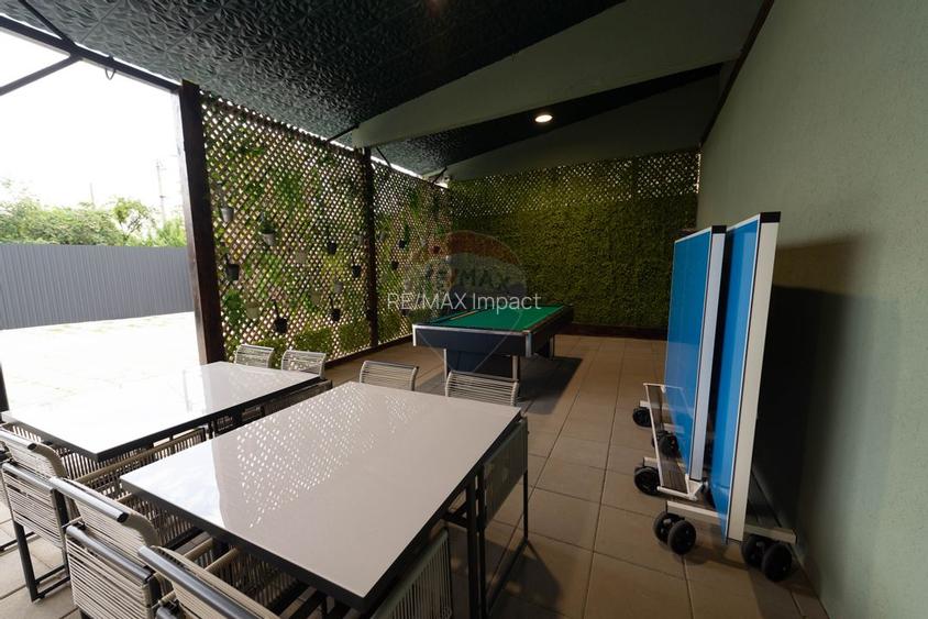 Hala cu curte de inchiriat- sector 1 - 11