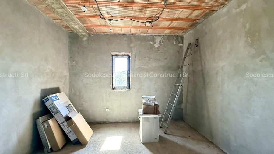 PROIECT DEOSEBIT - 5