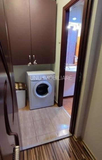 Dacia - Scoala G. Cosbuc - 3 camere decomandat - doua bai - 2