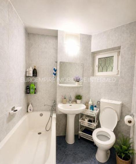 Apartament 2 camere decomandate zona KM 4-5 - 6