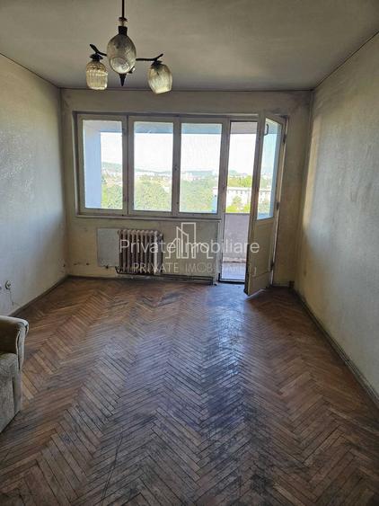 Apartament cu 2 Camere Et.6/10,  De vanzare, Str Libertatii - 8
