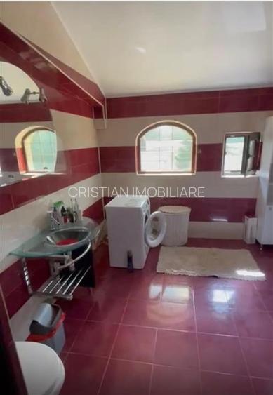 Duplex 4 camere, 200 mp, Mobilat si Utilat, Calea Galati - 15