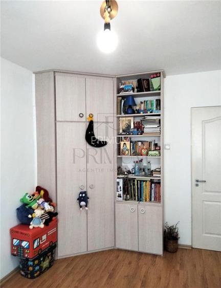 TORONTALULUI - ETAJ 6 - LIFT - 3 CAMERE - DEBARA - DECOMANDAT - CLIMA - BOXA CF - 7