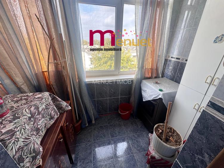Apartament 2 camere,str.Gradinarilor - 5