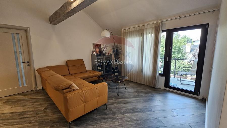 Casă / Vilă cu 7 camere si teren 1000 mp în zona Centrala-Suceava - 31