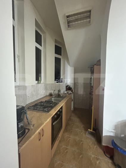 Apartament de vanzare, 3 camere | Piata victoriei  - 13