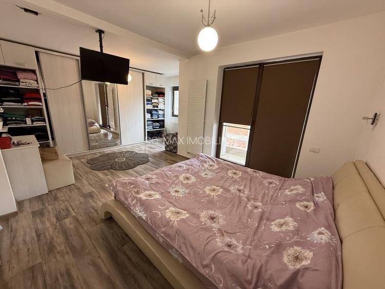 Casă înșiruită complet mobilată + curte+ 2 parcari în complex inchis! - 7