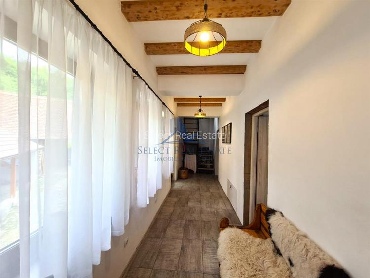 Casa rustica \ deosebita \ Marginimea Sibiului \ Fantanele - 10