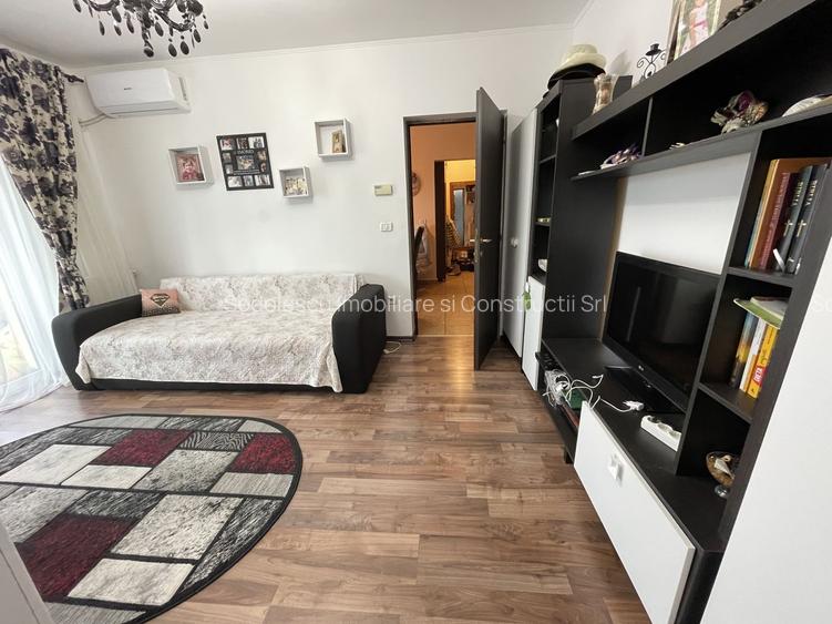 Locuinta luminoasa la mansarda-constructie 2013 - 4