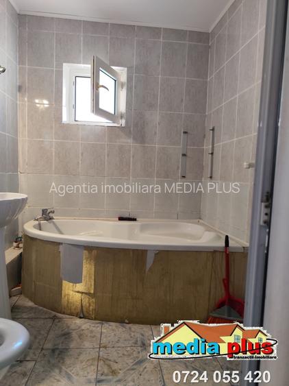 Apartament 3 camere decomandat de vânzare – Micro 16 - 7