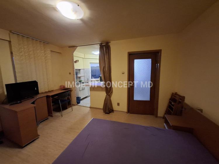 Inchiriere Garsoniera in zona Gh Doja