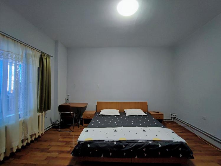 Garsoniere de inchiriat in zona Centru, str. Stefan cel Mare, utilitati incluse