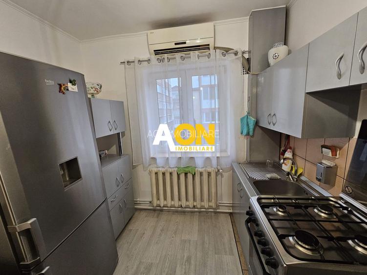 Apartament 3 camere, mobilat, utilat, etaj 2, Cetate - 3