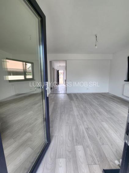 Duplex de Vanzare /Dormitor la parter -Strada Celofibrei - 4