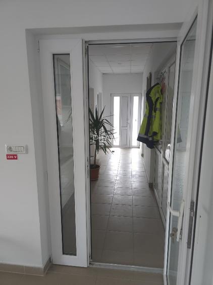 VAND SPATIU DE BIROU HALA REPARATII SI SPATIU CAZARE MUNCITORI - 7