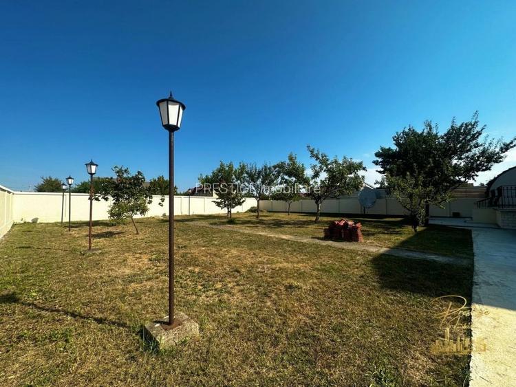 Casa cu 5 dormitoare de inchiriat in Sanmartin-Bihor - 32