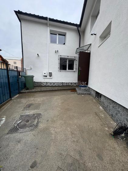 gara de nord-vila singur curte,5 cam 140 mp,ideal firma,1100 euro - 2