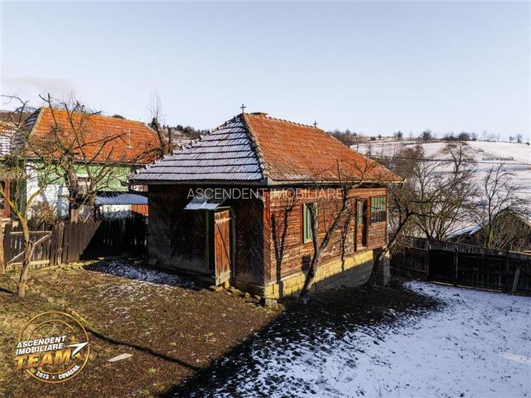 Film! Casa din lemn,cu doua camere, pe domeniu de 2.819 mp, Mereni, Covasna - 19