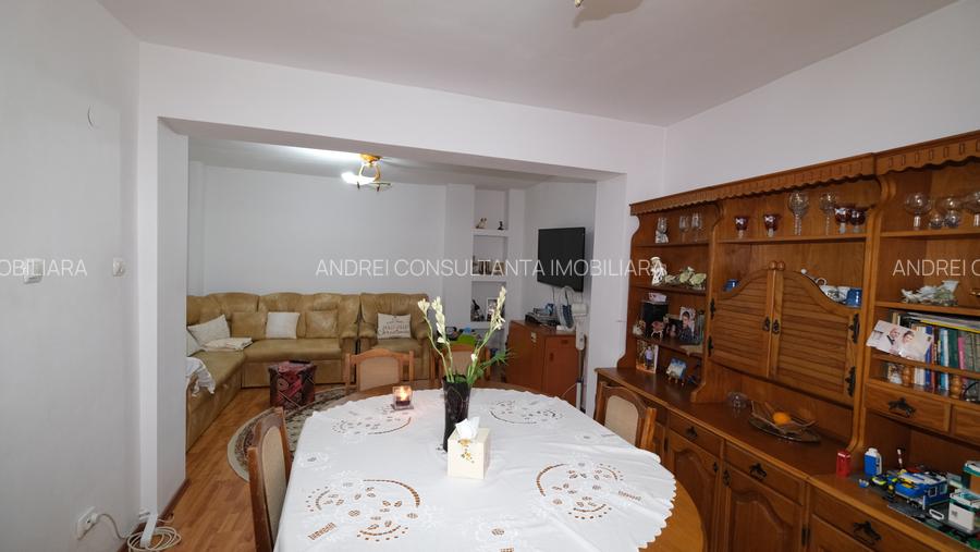 Vanzre 3 corpuri de case noi plus gradina in zona Mihai Bravu Bucuresti - 2