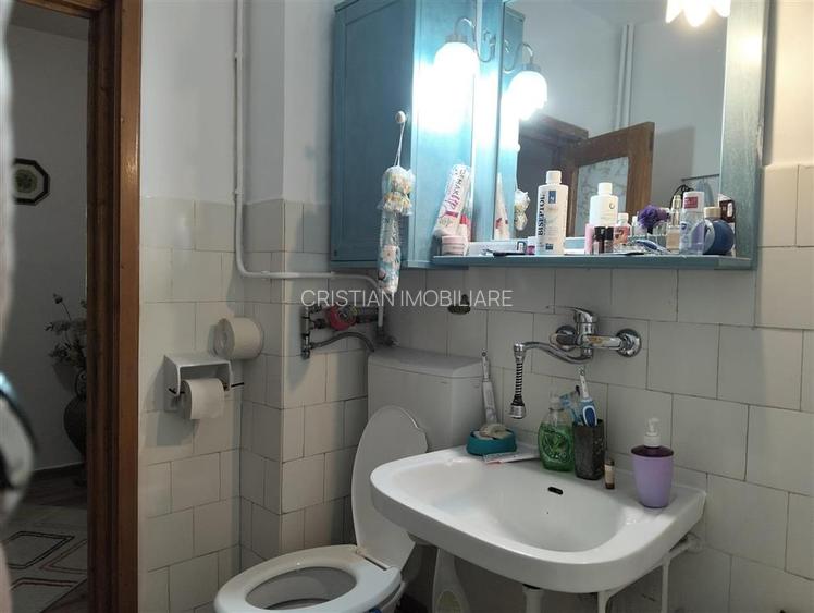 Ap. 2 camere, conf 1 decomandat, Calea Galati, et 1 - 16