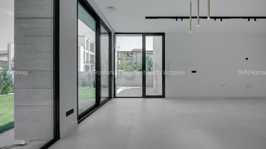 REV2005000 Complex Pipera Exclusivist Vila cu gradina zona Erou Iancu - 6