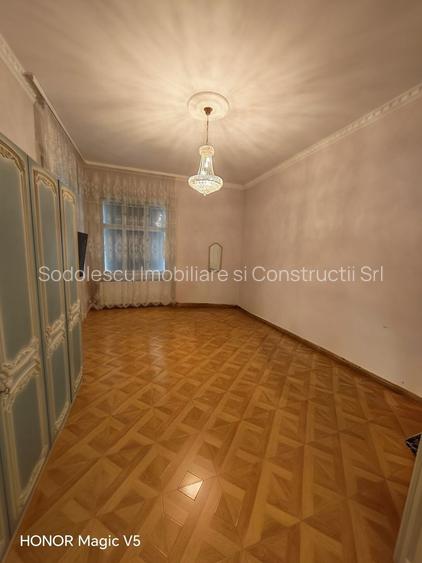 Casă cu destinație multiplă _ curte generoasă- Bălcescu - 3