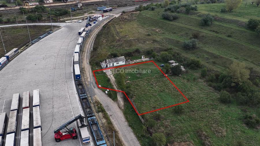 RECO Teren intravilan in Oradea zona industriala vest 2141 mp - 5