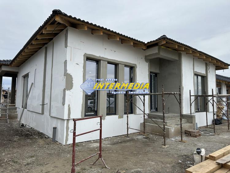Vanzare Casa Noua 4 camere 2 Bai Terasa 120 mp cu 425 mp Teren Finisata la cheie - 3