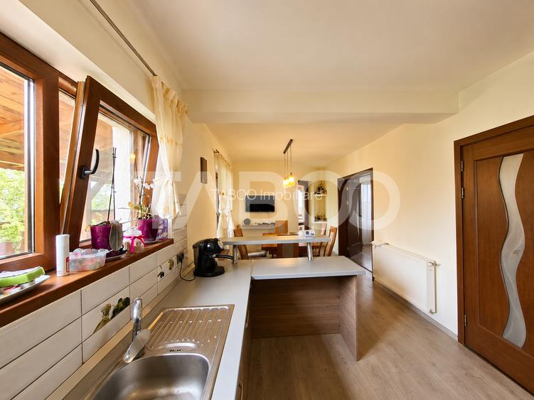 Casa individuala moderna de vanzare in Sura Mica teren pod si pivnita - 11