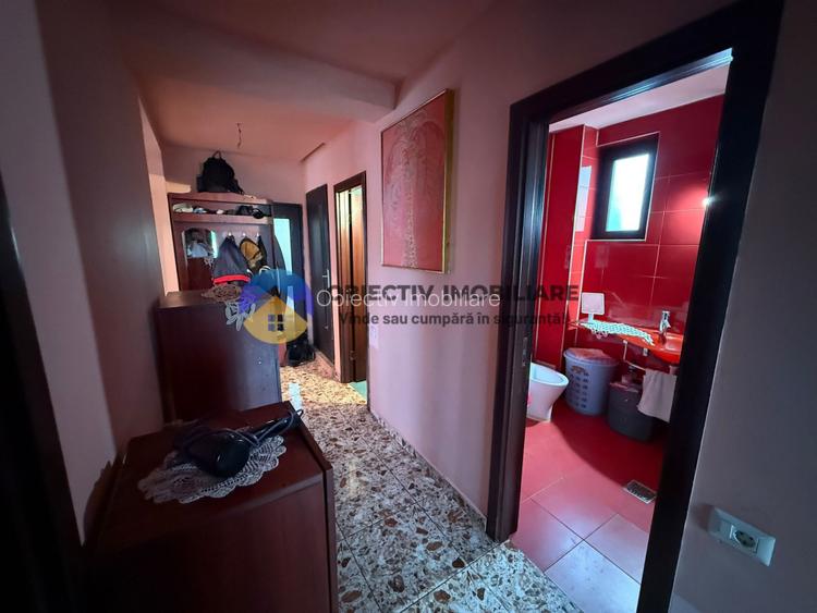 Casa de vanzare cu peisaj deosebit - Savinesti, jud. Neamt  - 8