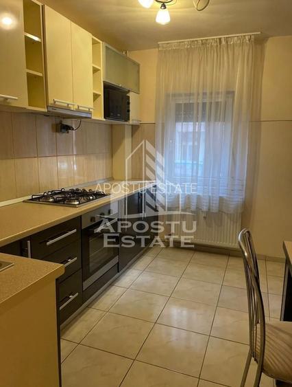 Apartament 2 camere, zona Miorita - 3