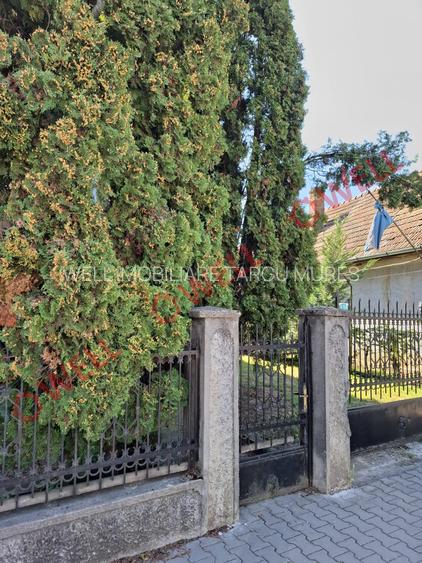 De vânzare casă familială situată în Miercurea Nirajului, zona Sântandrei! - 13