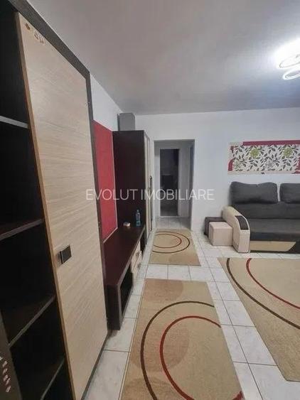 Apartament 2 camere semidecomandat - Tomis nord - 3