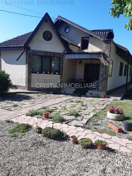 Vila P+M 2014, Varsatura 160mp construiti, teren=1000mp - 2